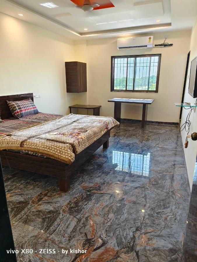 Hotel O Pop Hotel Harsh Aurangábád Kültér fotó